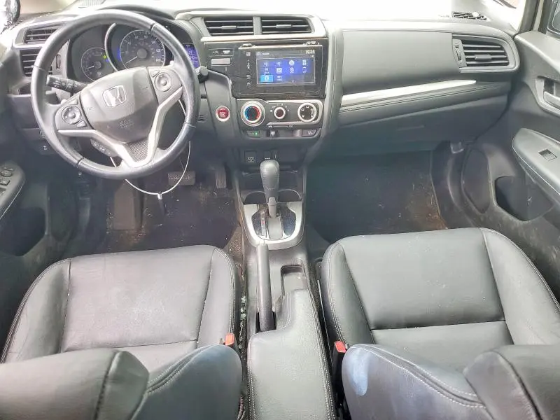 2017 HONDA FIT EX  