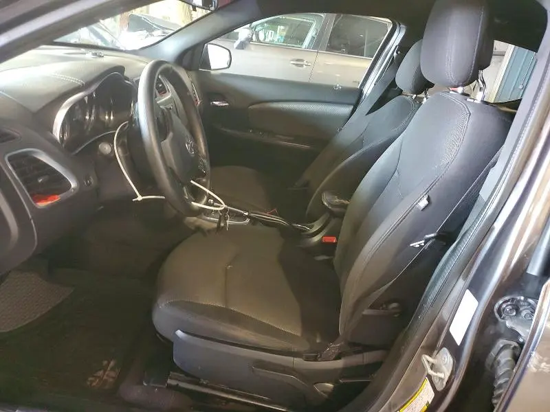 2014 DODGE AVENGER SE  