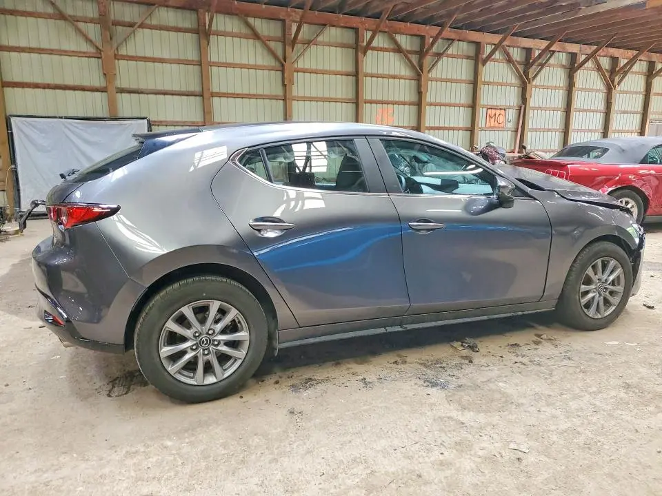 2025 MAZDA 3 PREFERRED  
