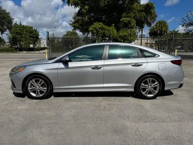 2018 HYUNDAI SONATA SPORT  