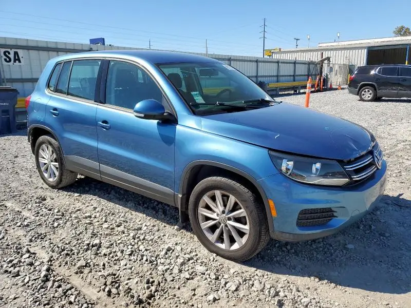 2017 VOLKSWAGEN TIGUAN S  