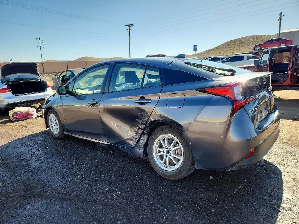 2019 TOYOTA PRIUS LE  