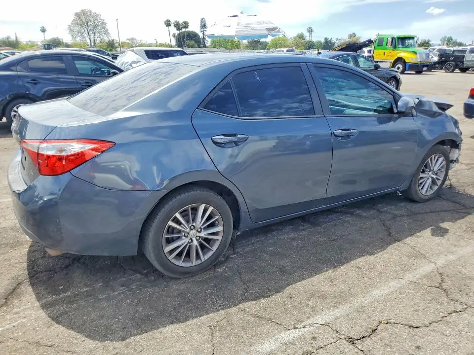 2014 TOYOTA COROLLA LE PLUS  