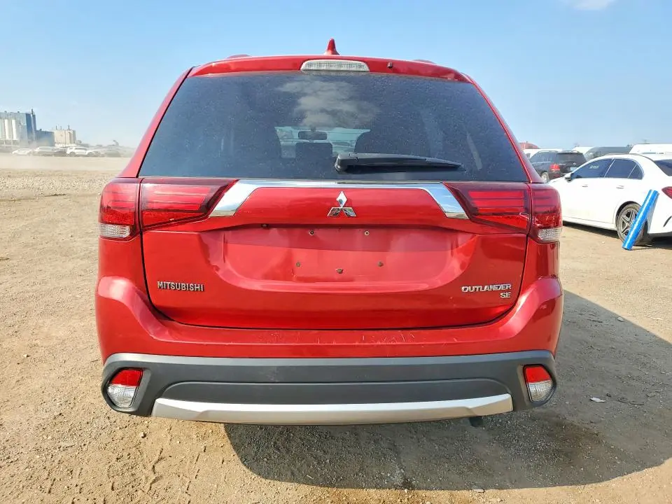 2017 MITSUBISHI OUTLANDER SE  