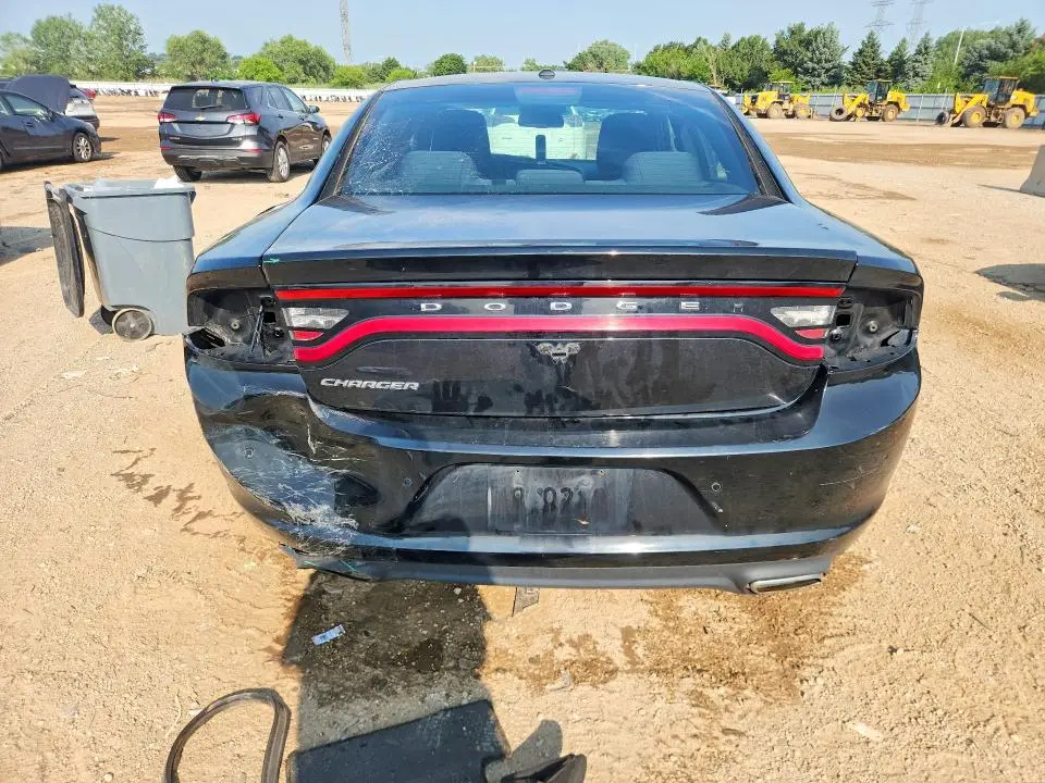 2015 DODGE CHARGER SE  