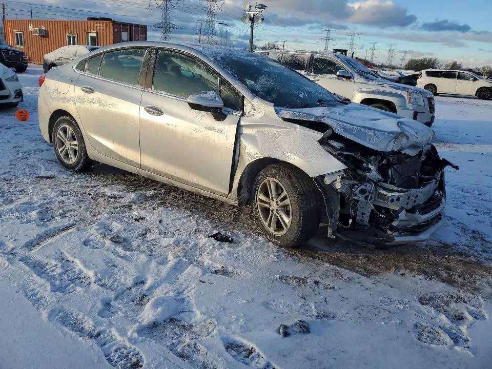 2018 CHEVROLET CRUZE LT  