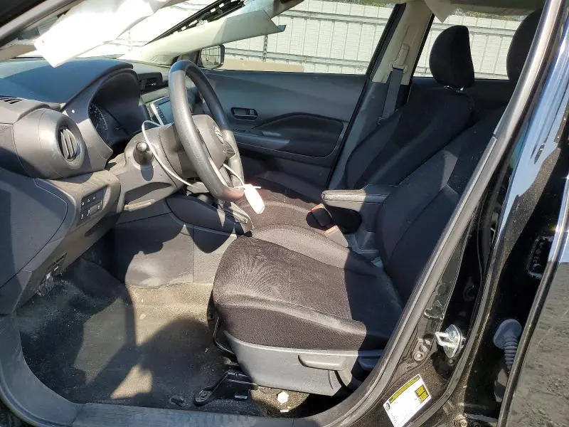 2023 NISSAN KICKS S  