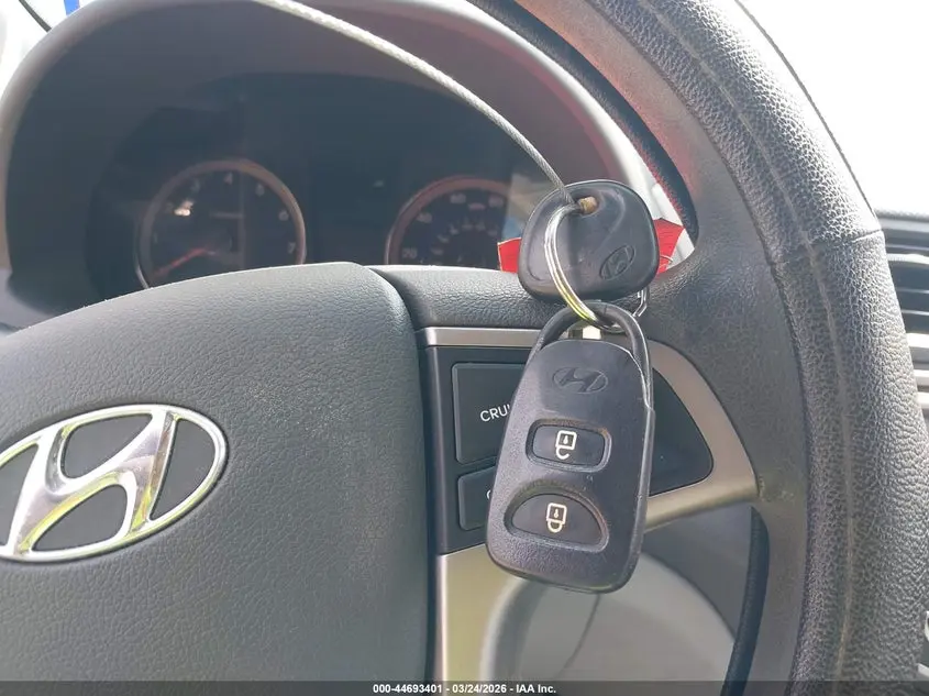 2017 HYUNDAI ACCENT SE