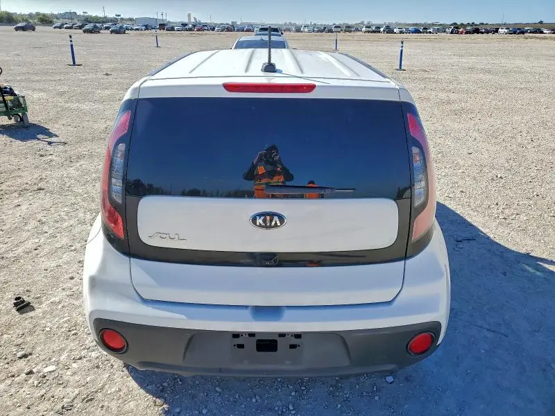 2018 KIA SOUL   