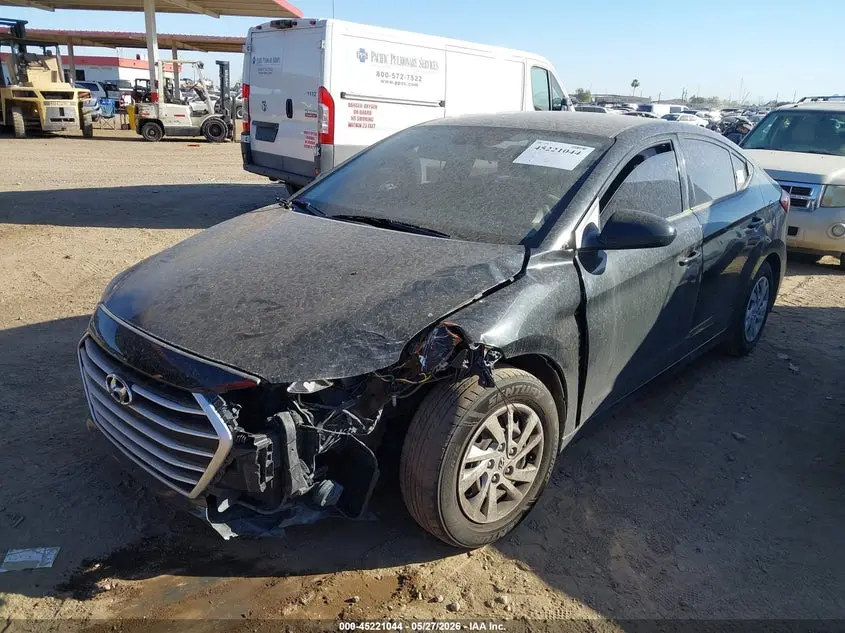 2018 HYUNDAI ELANTRA SE