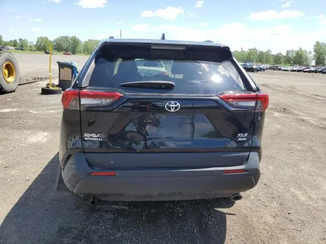 2019 TOYOTA RAV4 XLE  