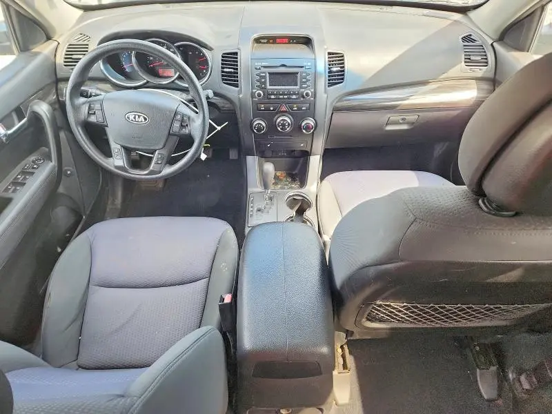 2012 KIA SORENTO LX  