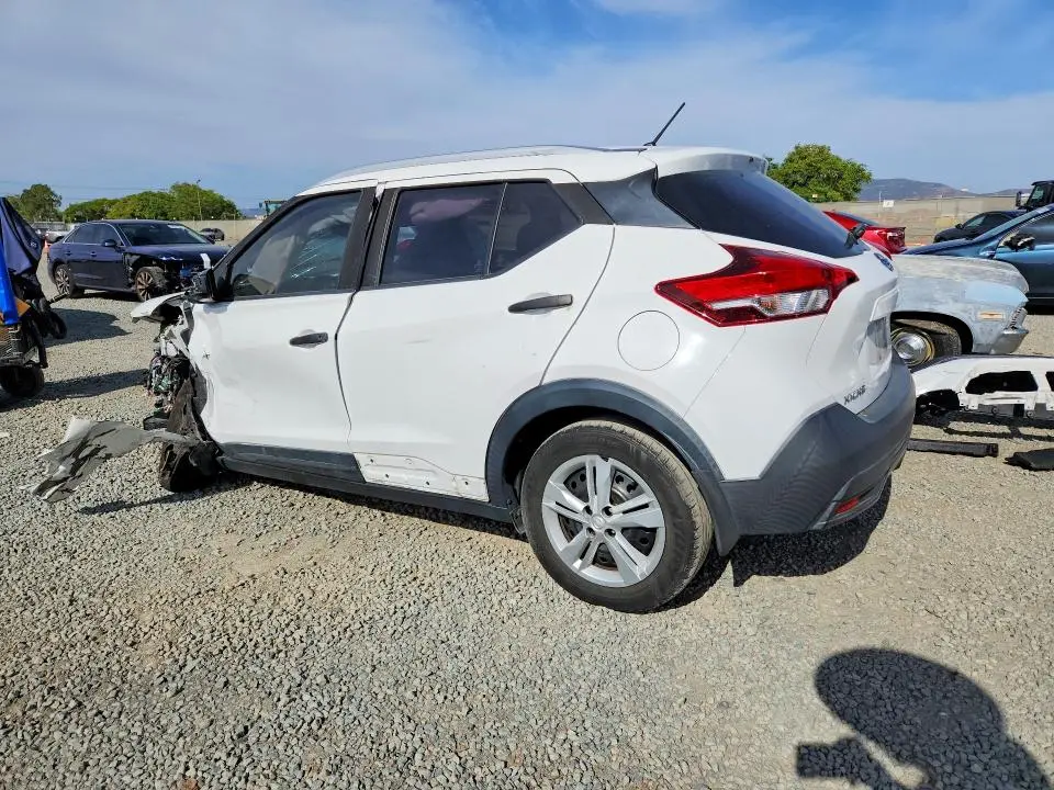 2019 NISSAN KICKS S  