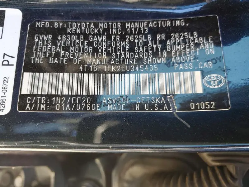 2014 TOYOTA CAMRY SE  