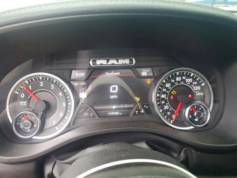 2025 RAM 1500 LARAMIE  