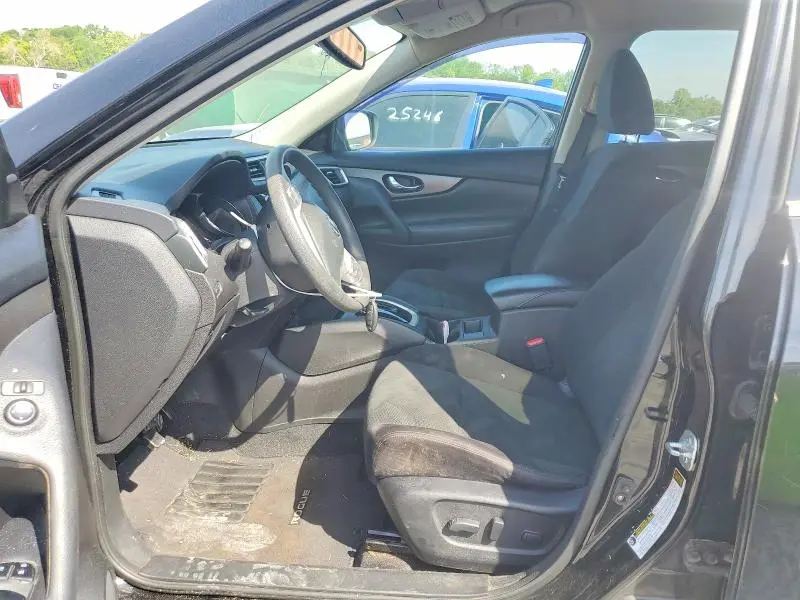 2014 NISSAN ROGUE SV  