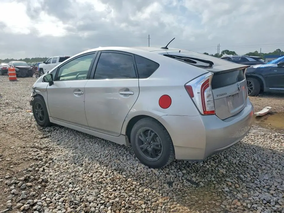 2015 TOYOTA PRIUS FOUR  