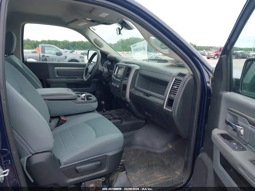 2018 RAM 2500 TRADESMAN  4X4 8' BOX
