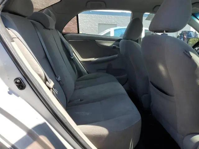 2013 TOYOTA COROLLA BASE  