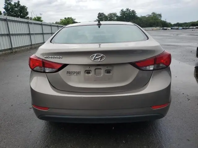 2015 HYUNDAI ELANTRA SE  