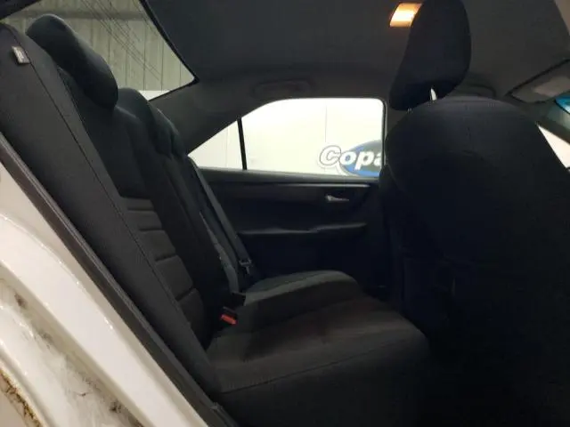 2016 TOYOTA CAMRY LE  