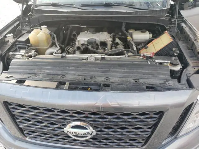 2017 NISSAN TITAN XD SL  