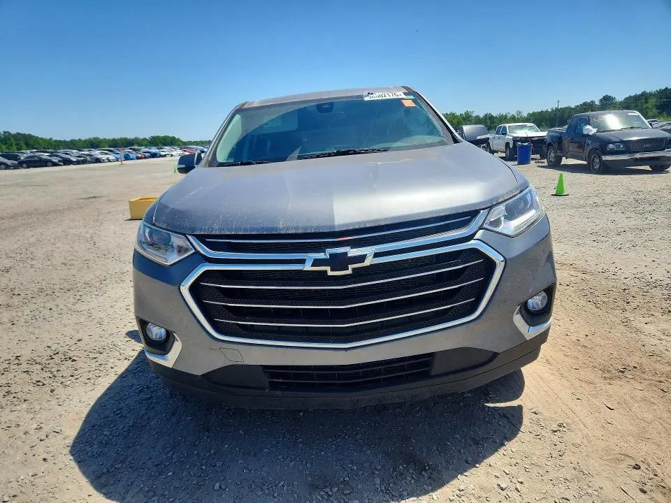 2021 CHEVROLET TRAVERSE LT  