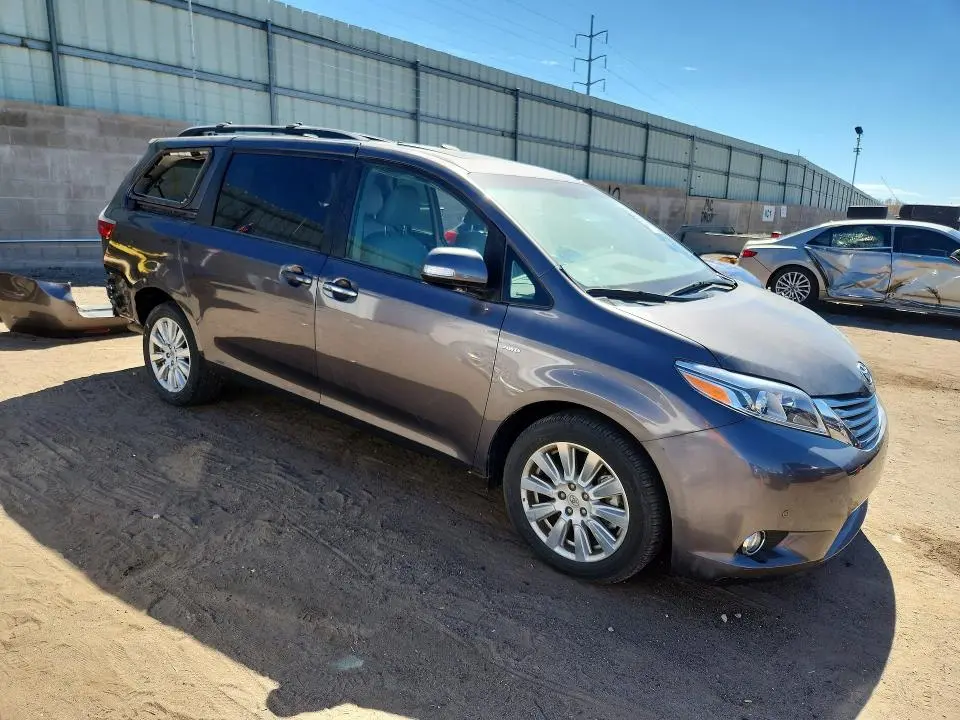 2017 TOYOTA SIENNA LIMITED 7-PASSENGER  