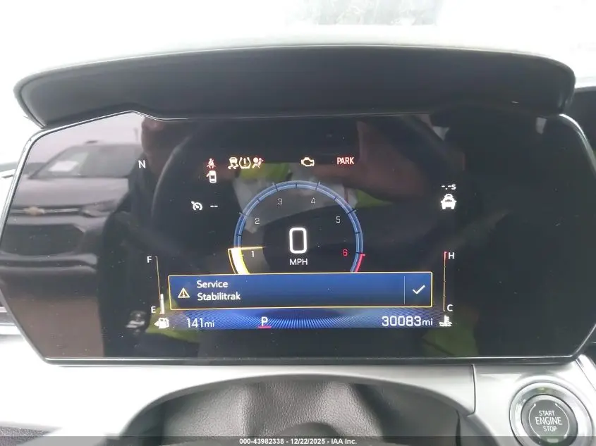 2025 CHEVROLET TRAX FWD LT