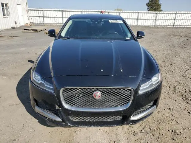 2016 JAGUAR XF PREMIUM  