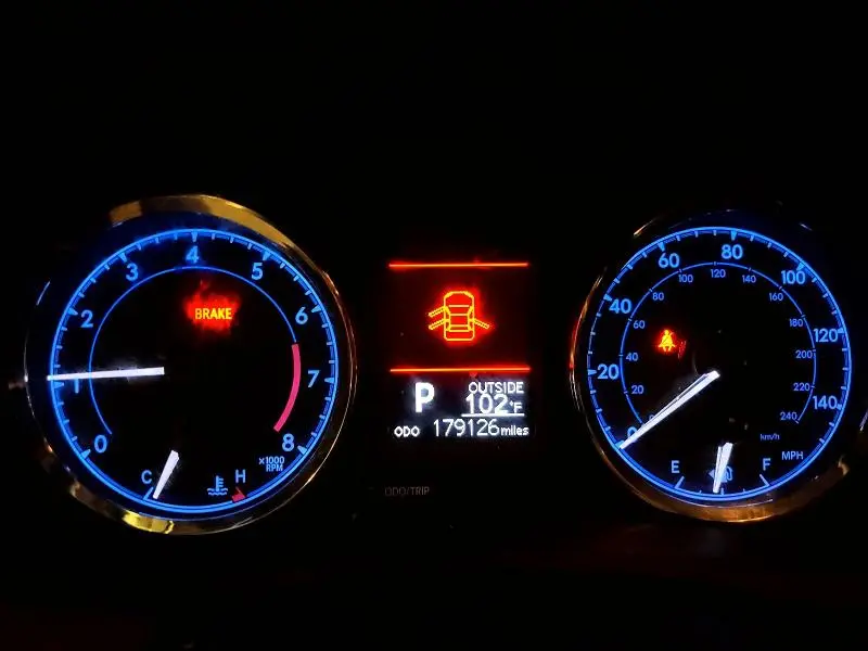2017 TOYOTA COROLLA LE  