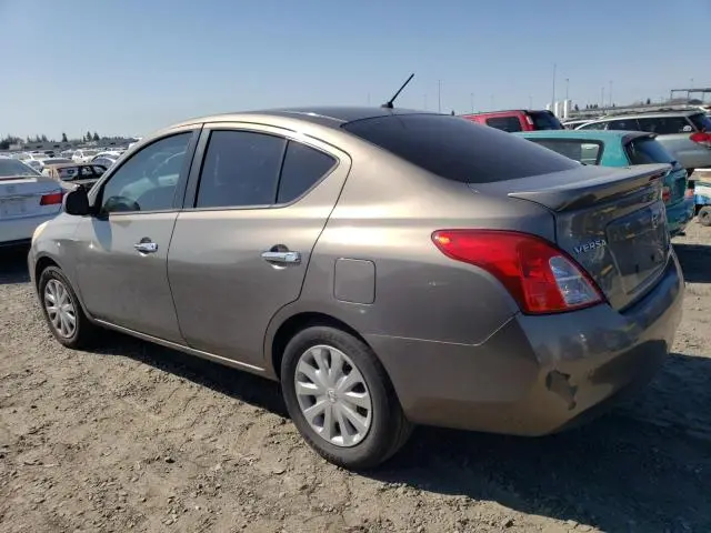 2013 NISSAN VERSA S  