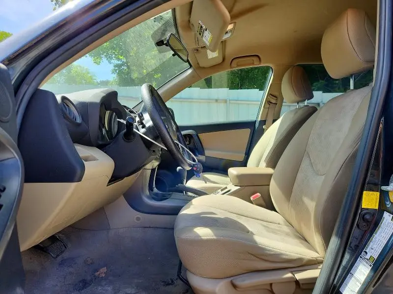 2012 TOYOTA RAV4 BASE  