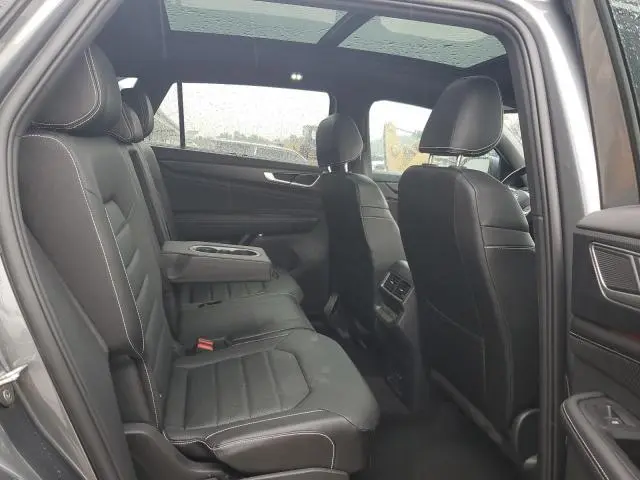 2024 VOLKSWAGEN ATLAS CROSS SPORT SEL R-LINE  
