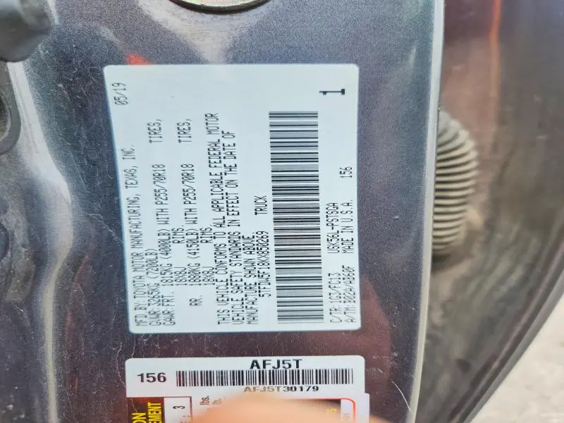 2019 TOYOTA TUNDRA CREWMAX SR5  