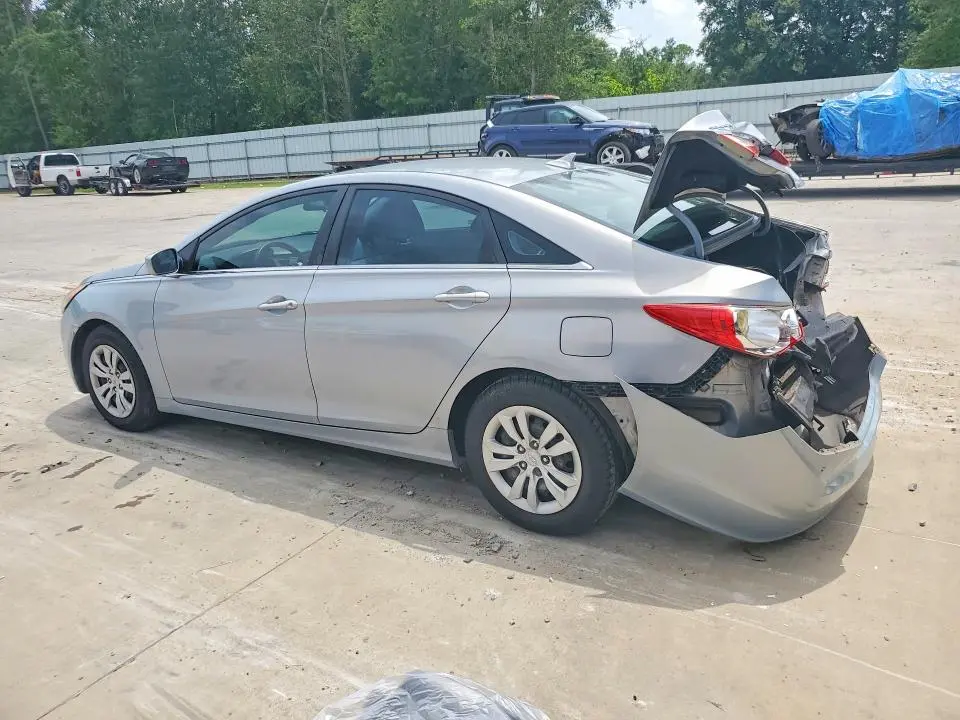 2011 HYUNDAI SONATA GLS  