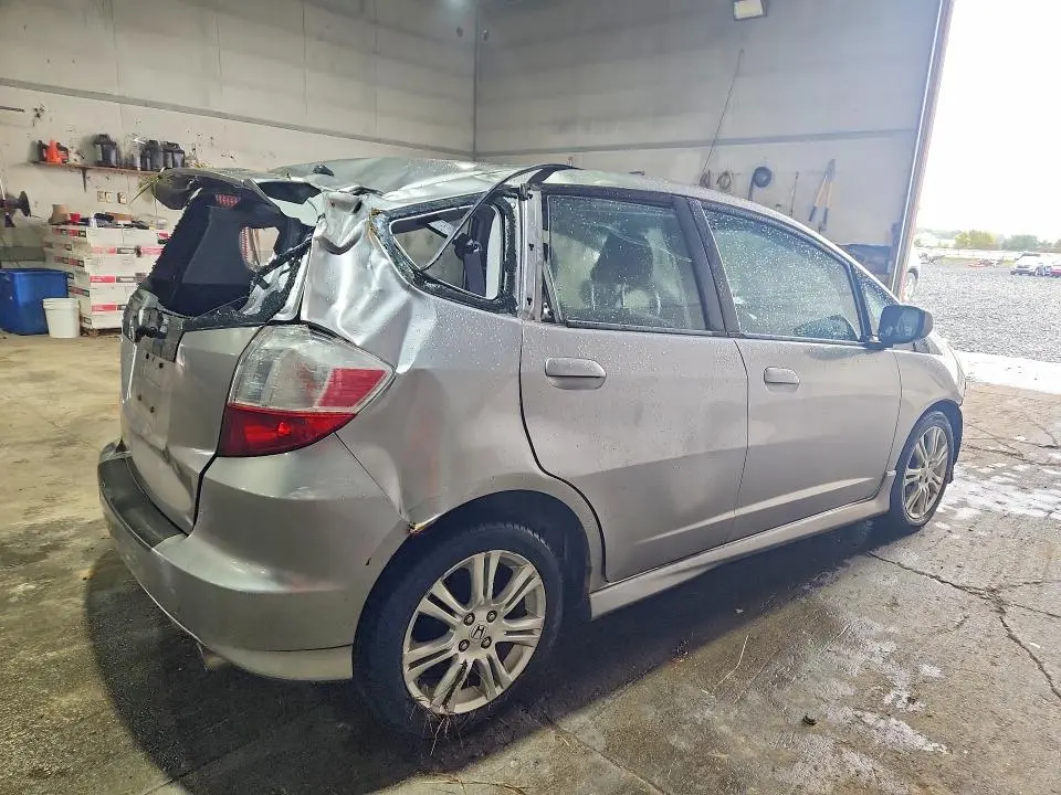 2010 HONDA FIT SPORT  