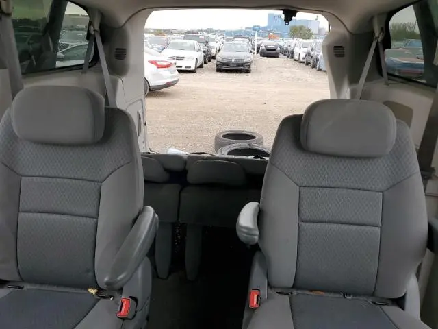 2010 CHRYSLER TOWN & COUNTRY TOURING  