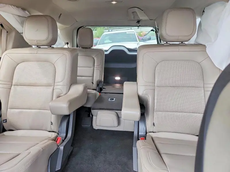 2022 LINCOLN NAVIGATOR   