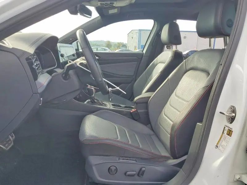 2025 VOLKSWAGEN JETTA GLI AUTOBAHN  