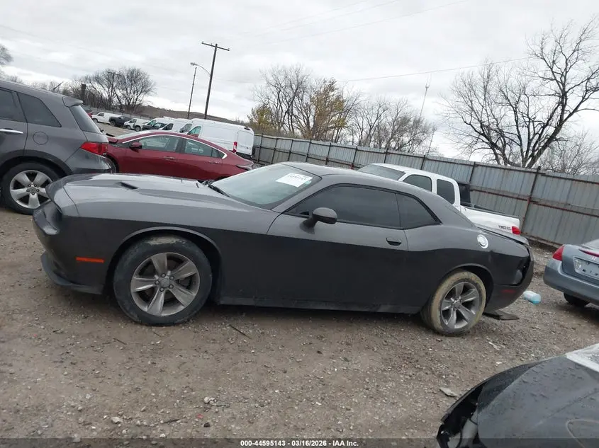 2018 DODGE CHALLENGER SXT