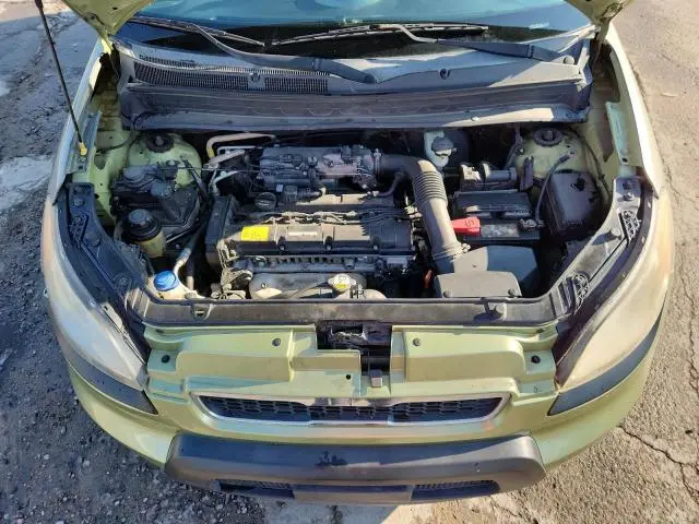 2011 KIA SOUL +  