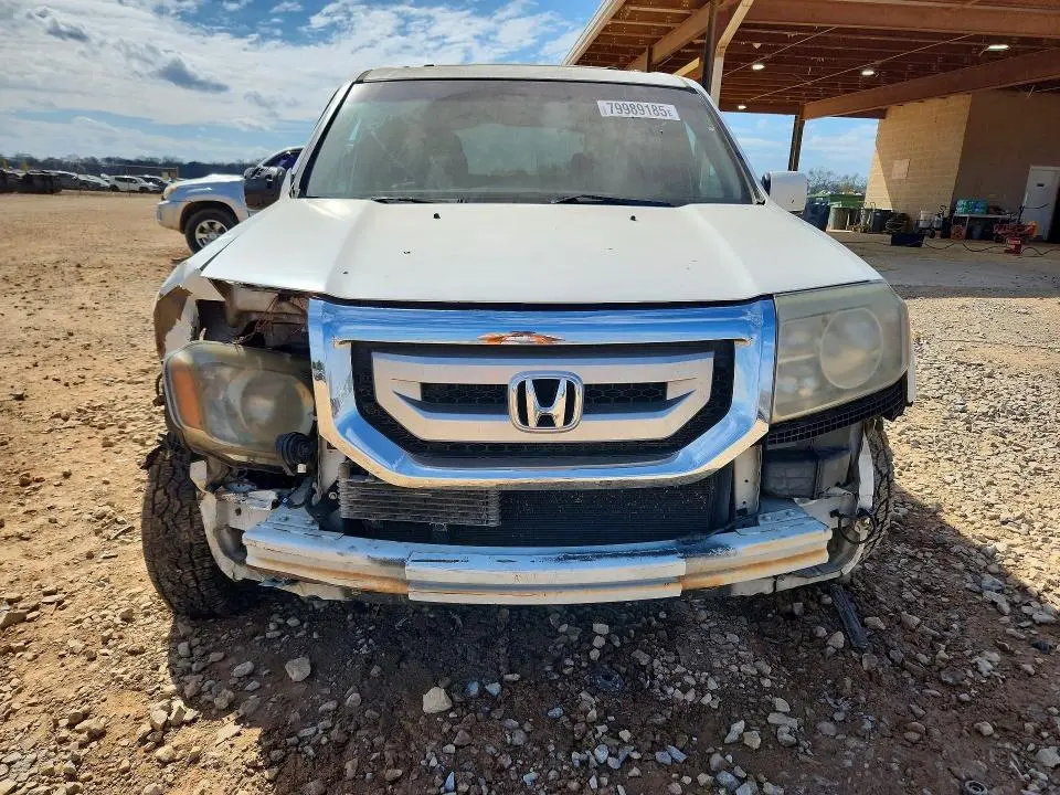2011 HONDA PILOT EX  