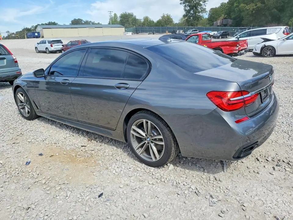 2018 BMW 750 I  