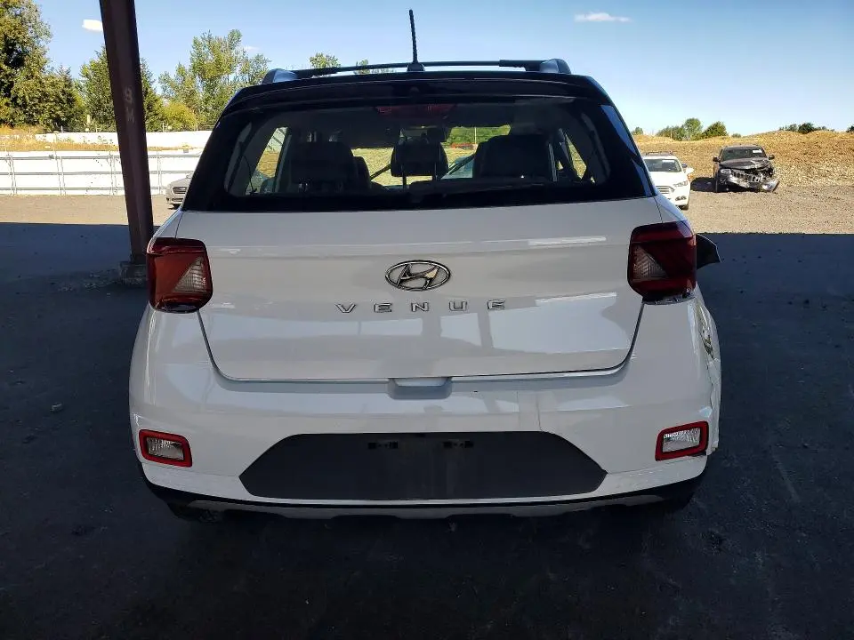 2023 HYUNDAI VENUE LIMITED  