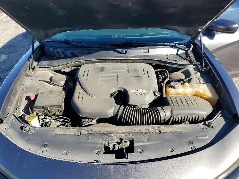 2016 DODGE CHARGER SXT  