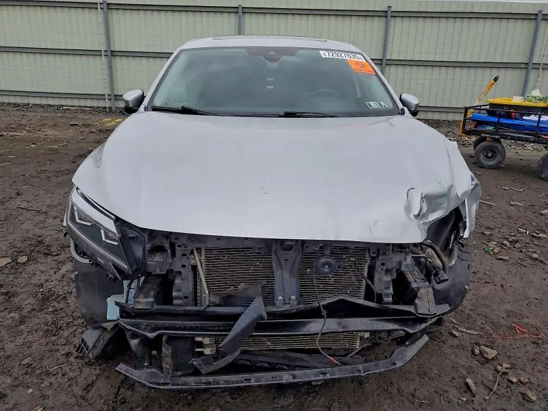 2021 VOLKSWAGEN PASSAT SE  