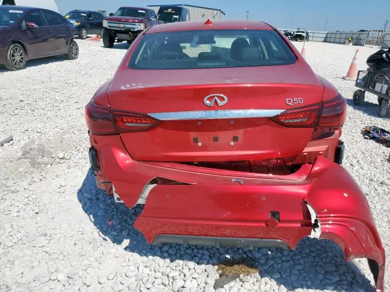 2023 INFINITI Q50 LUXE  