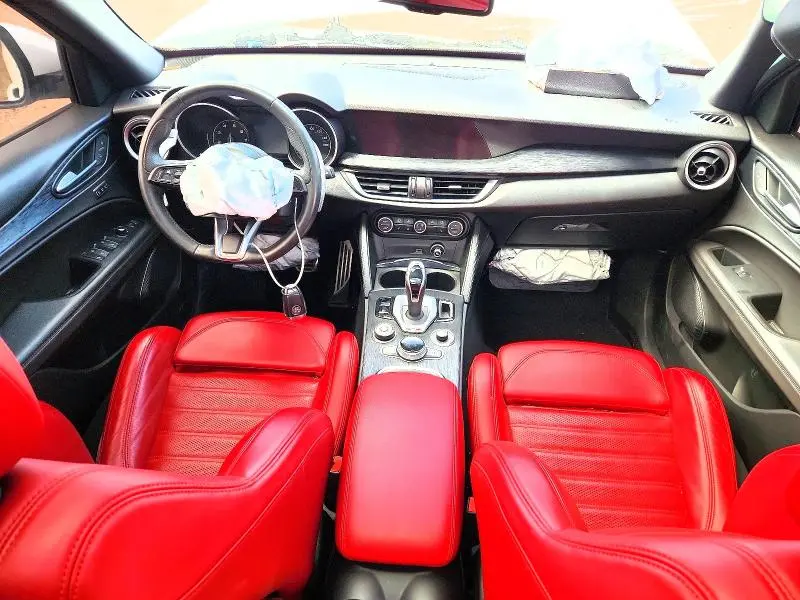 2022 ALFA ROMEO STELVIO   
