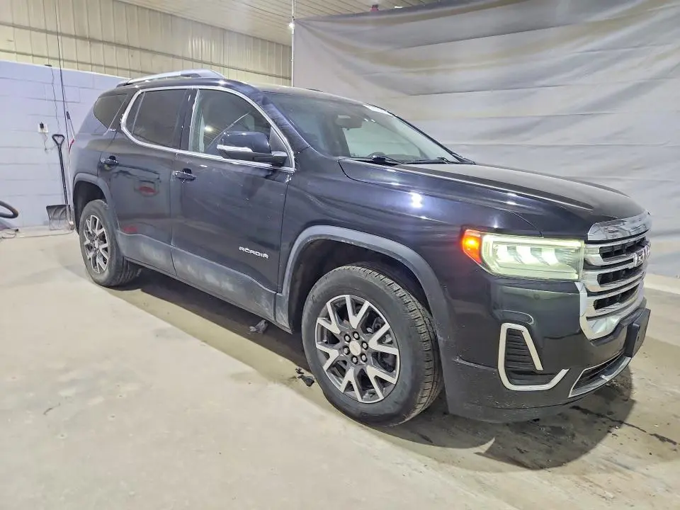 2022 GMC ACADIA SLE  